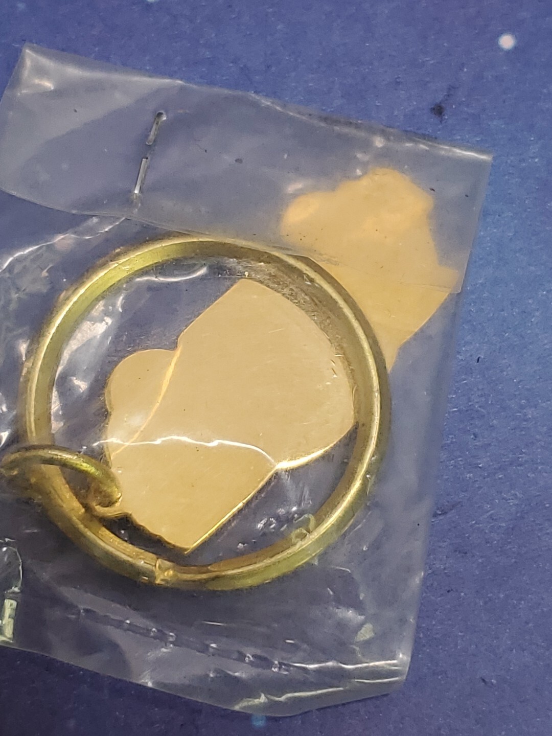 Catch Me If You Can 1989 RARE 57 CHEVY BEL AIR KEY CHAIN MOVIE PROMO Gold Tone