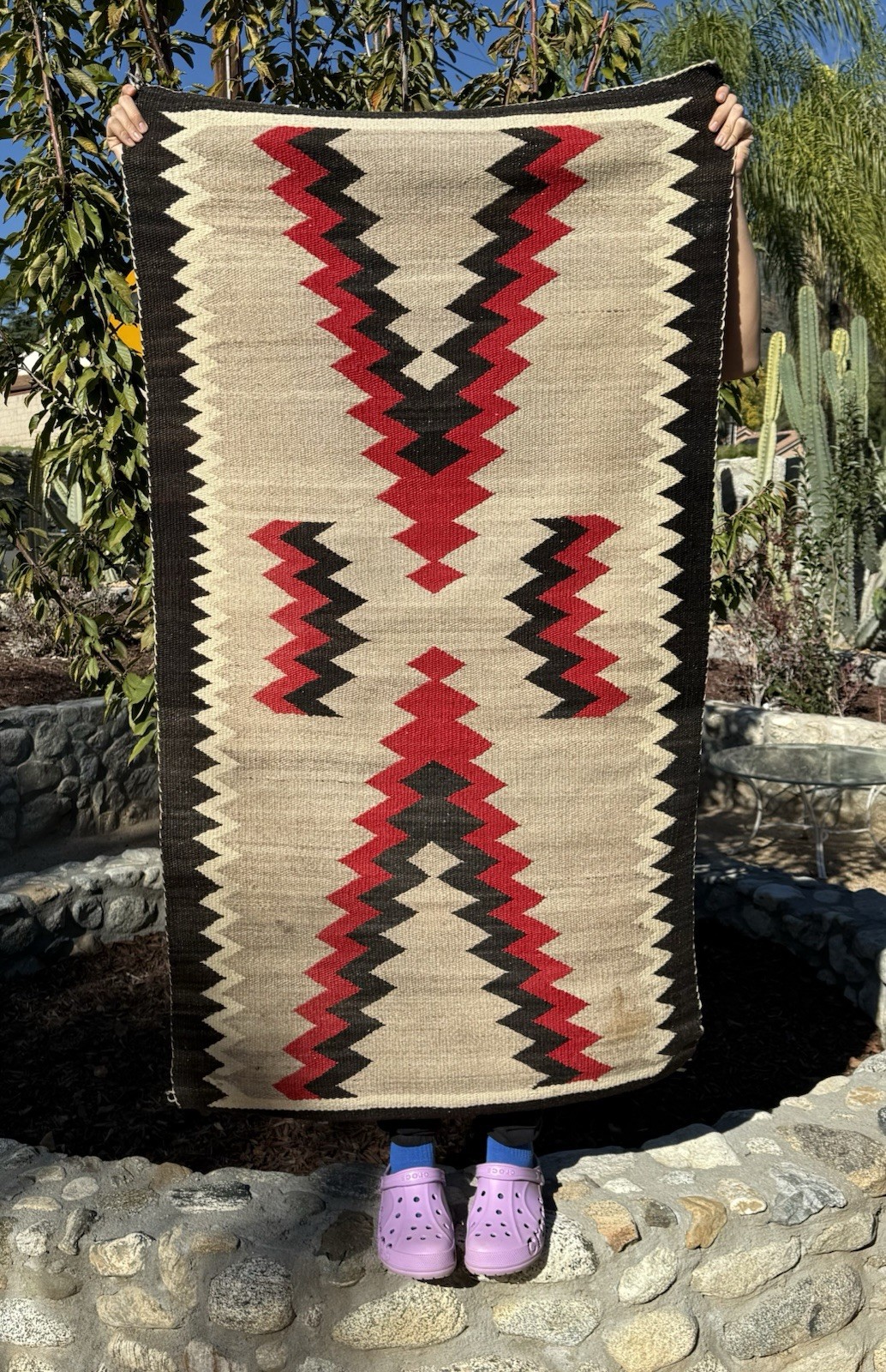AUTHENTIC NAVAJO CABIN RUG c1920’s 60”X 32” XLNT NATIVE AMERICAN TIGHT WEAVING