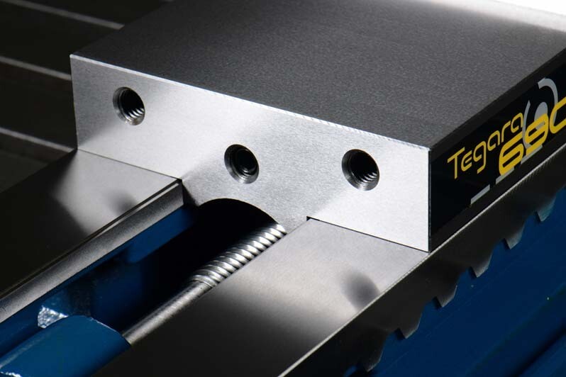 TEGARA 6 690V CNC Premium Milling Vise .0004 D688 NEW! R[