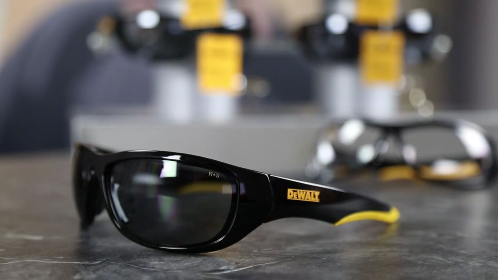 DeWalt DPG94-9C Dominator Safety Glasses, Indoor/Outdoor Lens