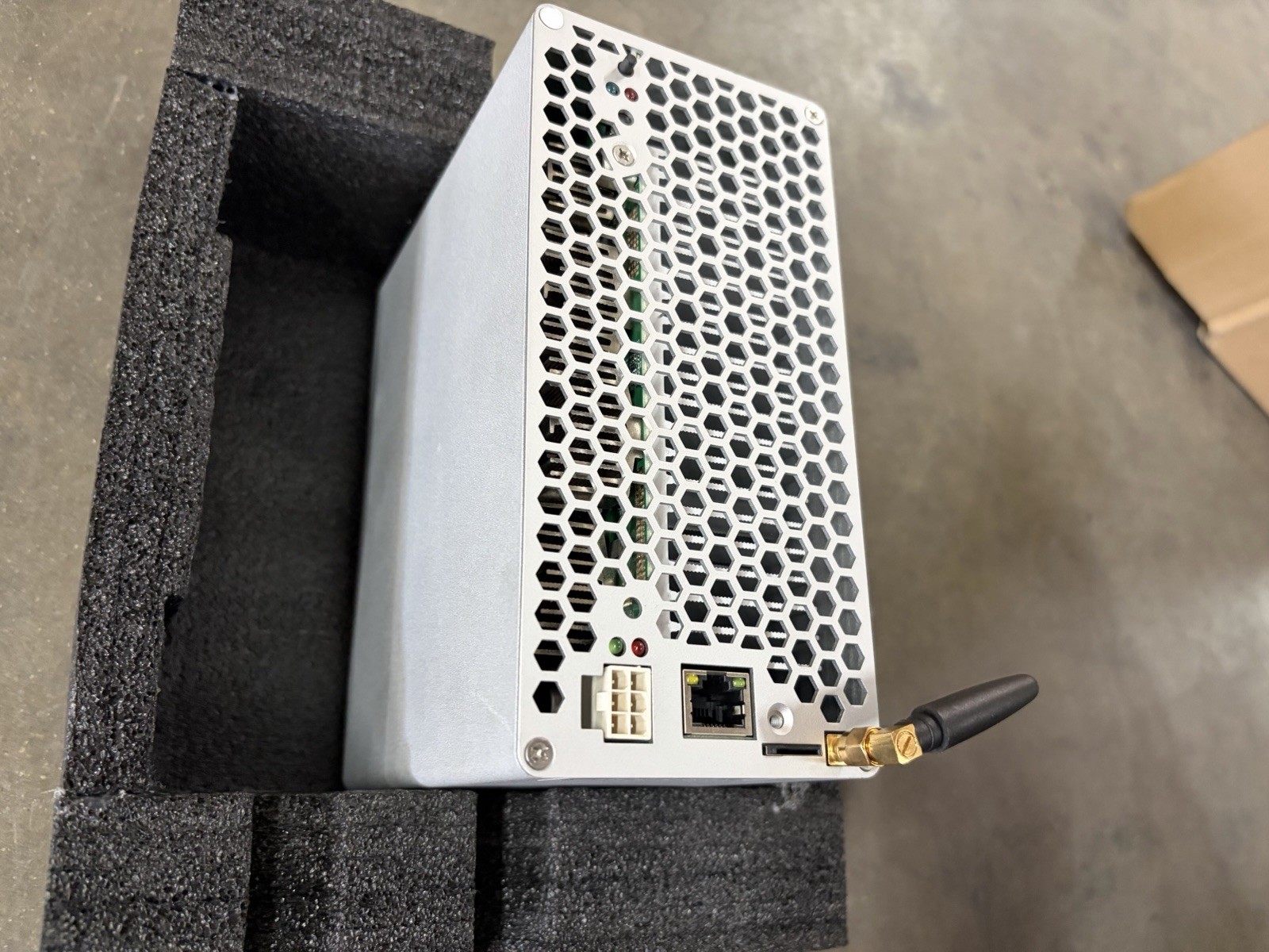 Goldshell STC Miner (No PSU)