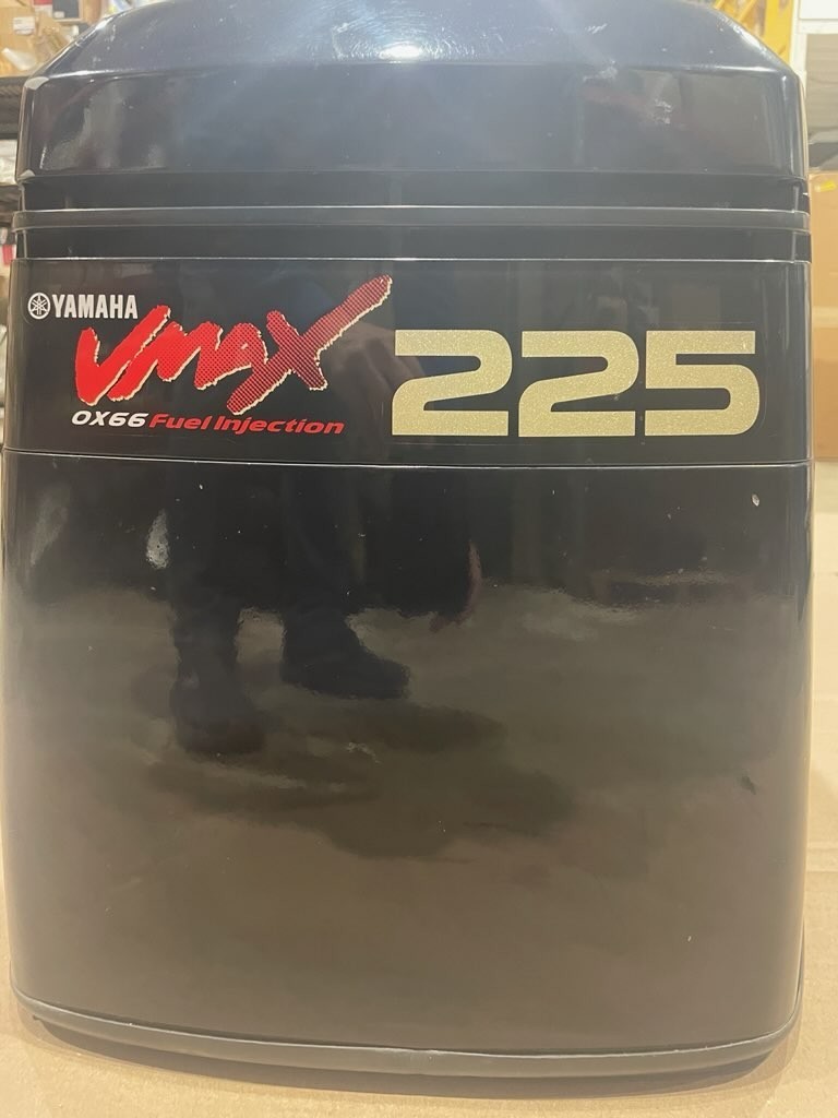 Yamaha 200 225 250 HP VMAX 3.1 L OX66 Top Cowling Engine Cover Cowl Hood