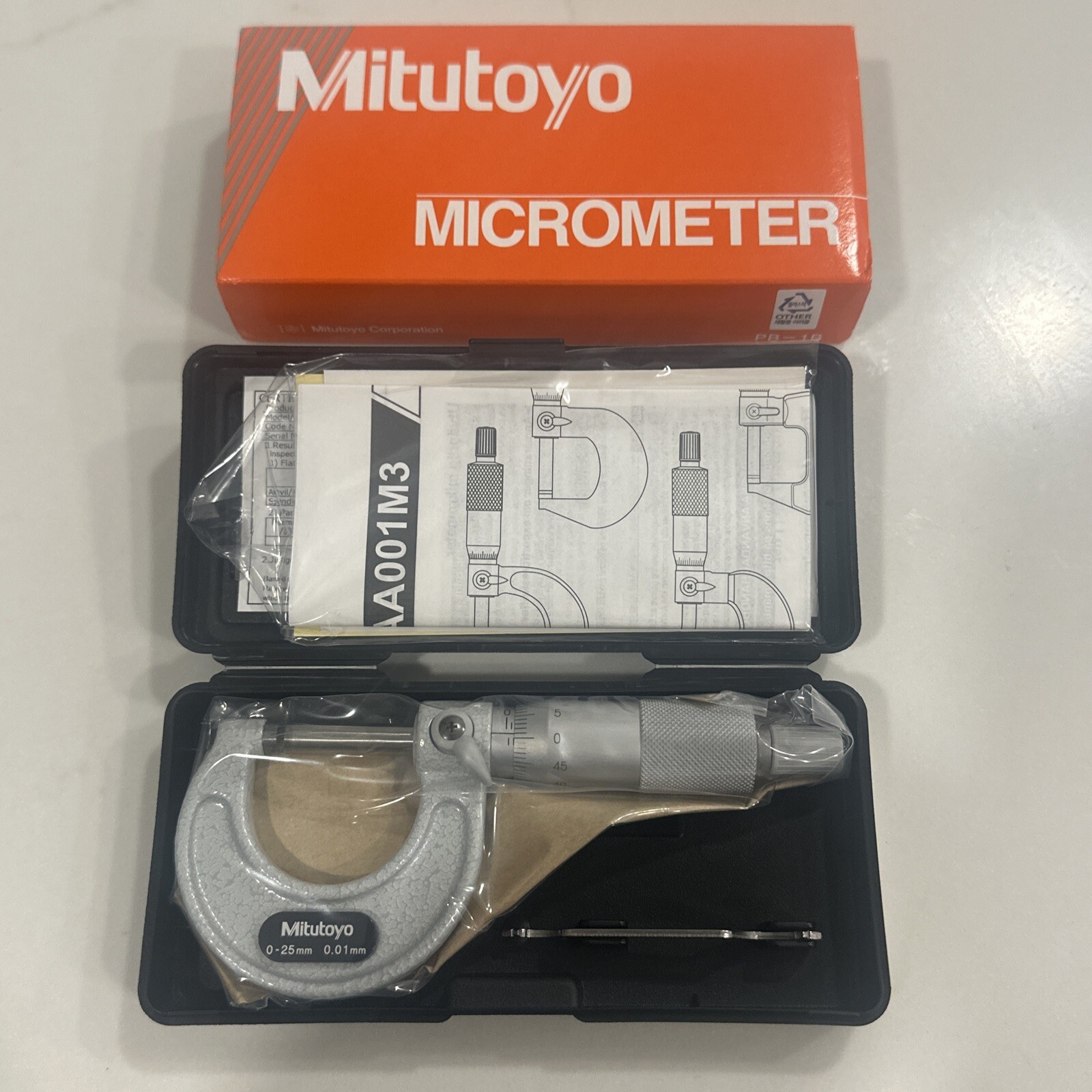 Mitutoyo 103-137 Micrometer, 0mm-25mm Range Baked Enamel Finish Japan New