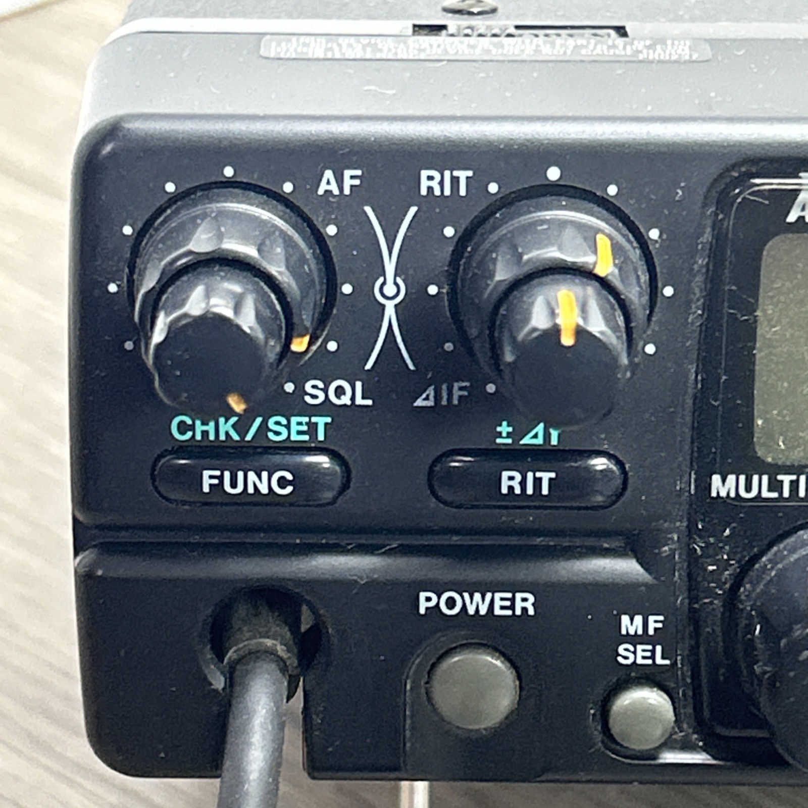 Alinco DX-70 Amateur Ham Radio Transmitter Transceiver With Microphone OEM