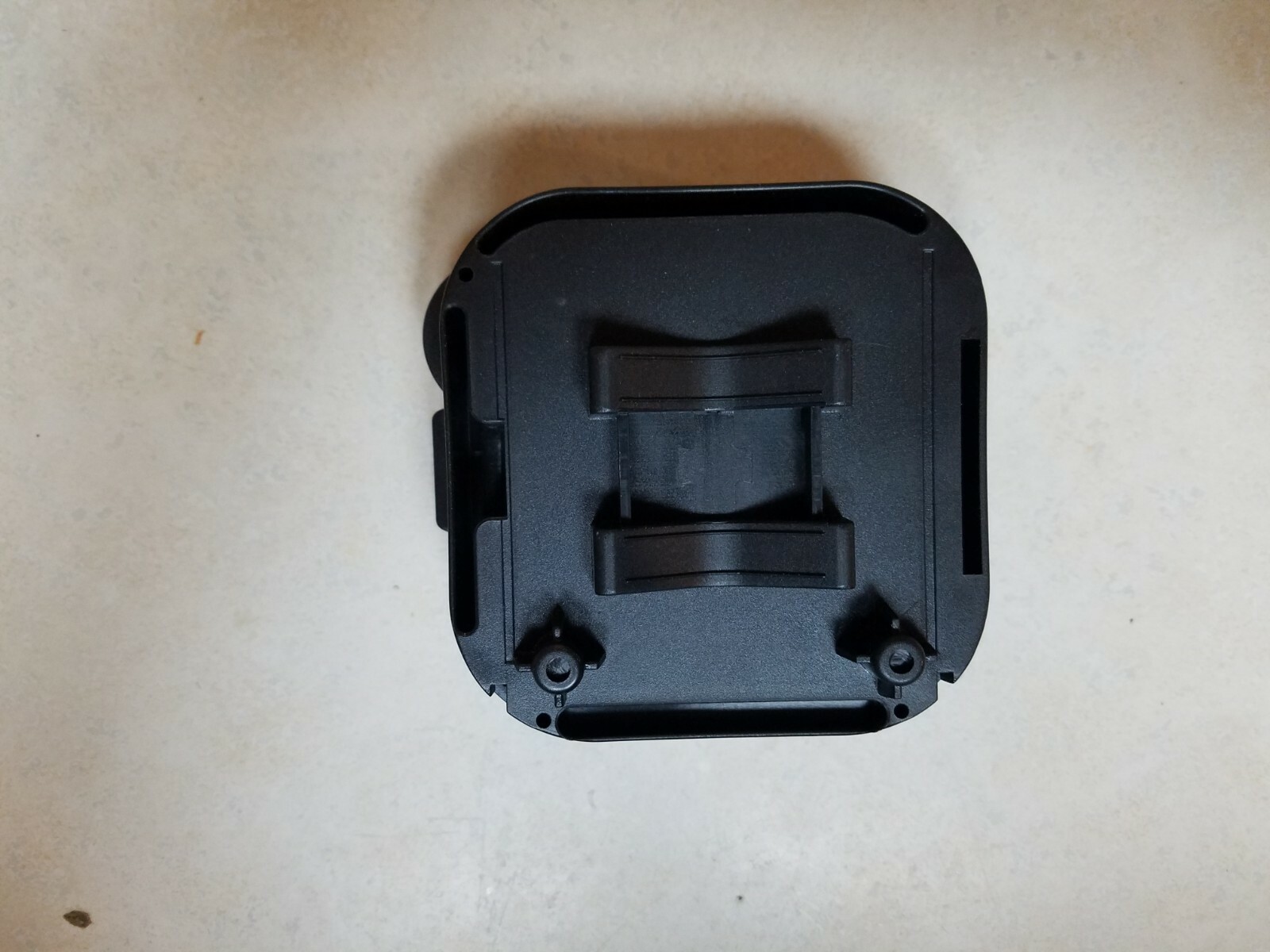 TV ANTENNA BOOSTER SIGNAL AMPLIFIER LOW NOISE 30DB HDTV OUTDOOR AMP LONG RANGE