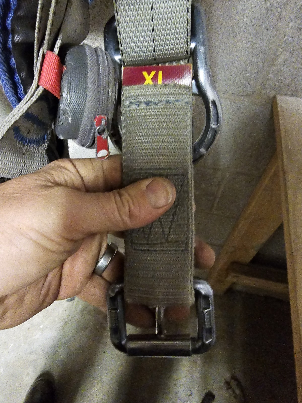 3M DBI-SALA EXOFIT STRATA XL FULL BODY HARNESS FALL PROTECTION XL BELT 1112538