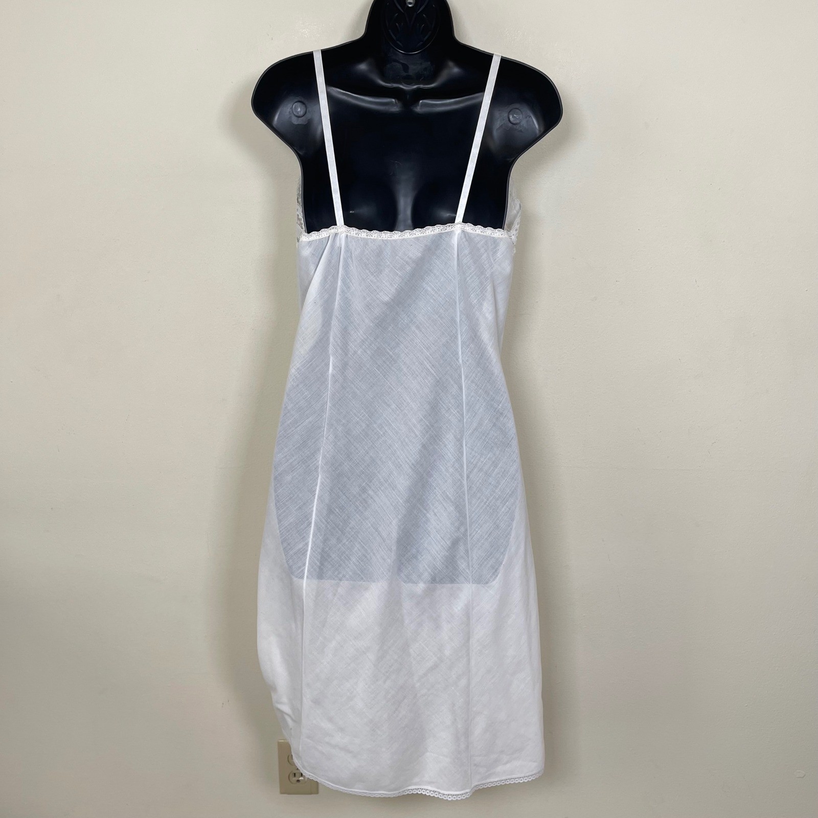 Vitage WONDER MAID White Floral Lace Trim Full Slip Dress 36 Cotton Cottagecore