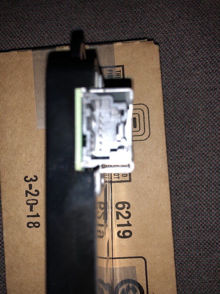 2018-20 OEM FACTORY GM WIRELESS CHARGING MODULE w/ 2015-17 adapter harness