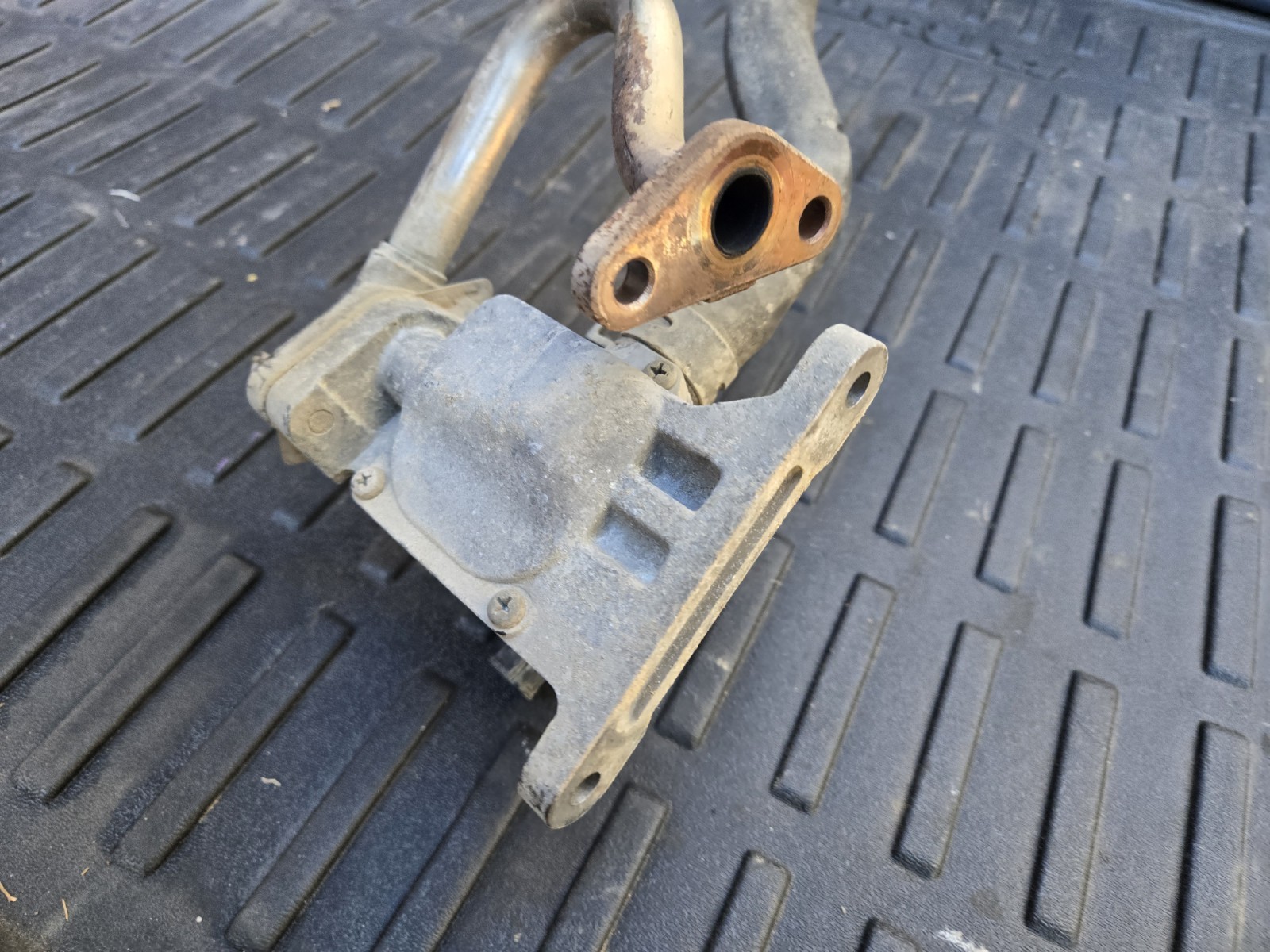 2005-2023 Toyota Tacoma 2TRFE 2.7 Liter AIR SWITCHING VALVE ASSEMBLY 25710-75010