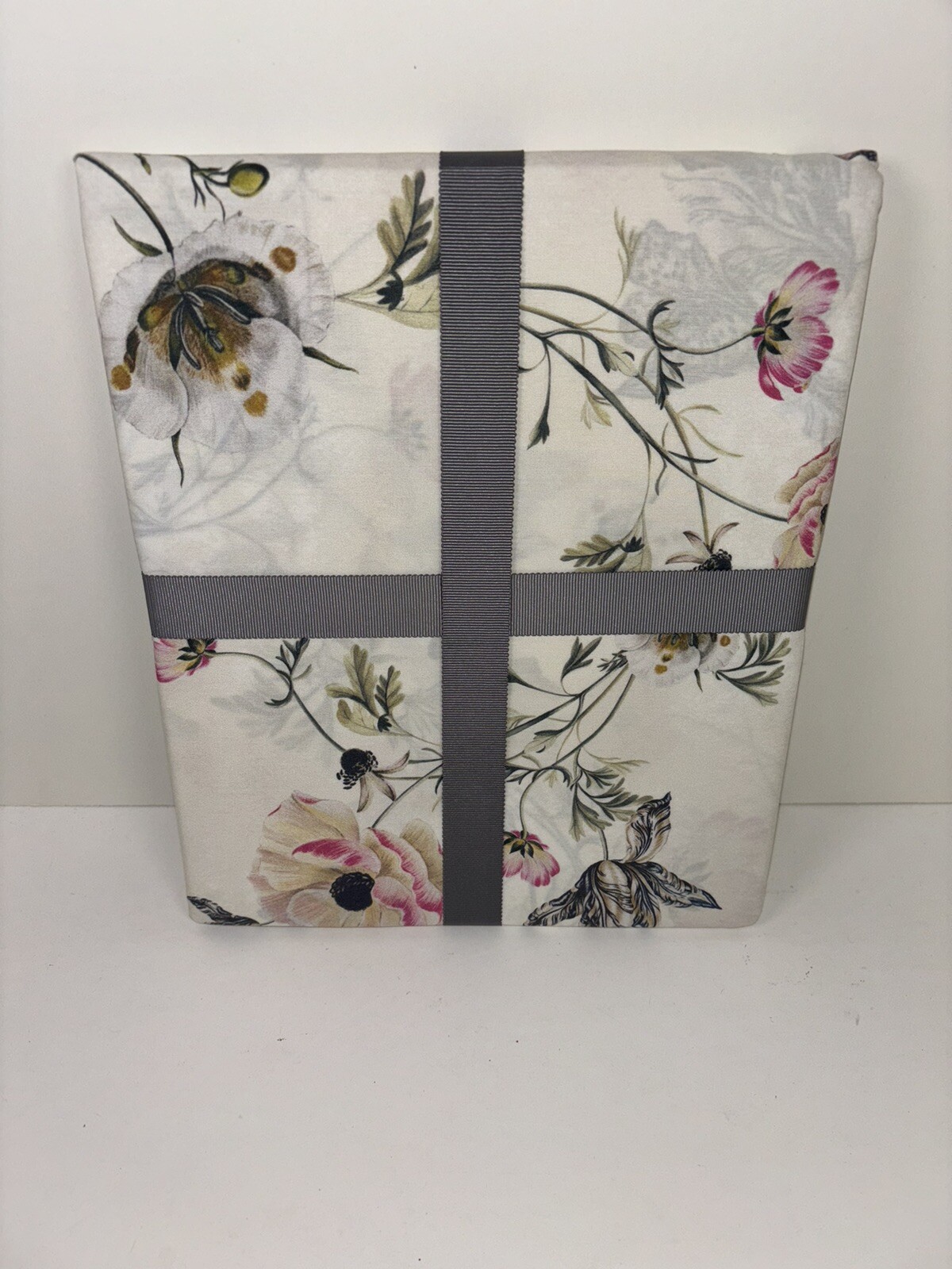 Pottery Barn Monique Lhuillier Tuileries Shower Curtain Wildflowers Butterflies