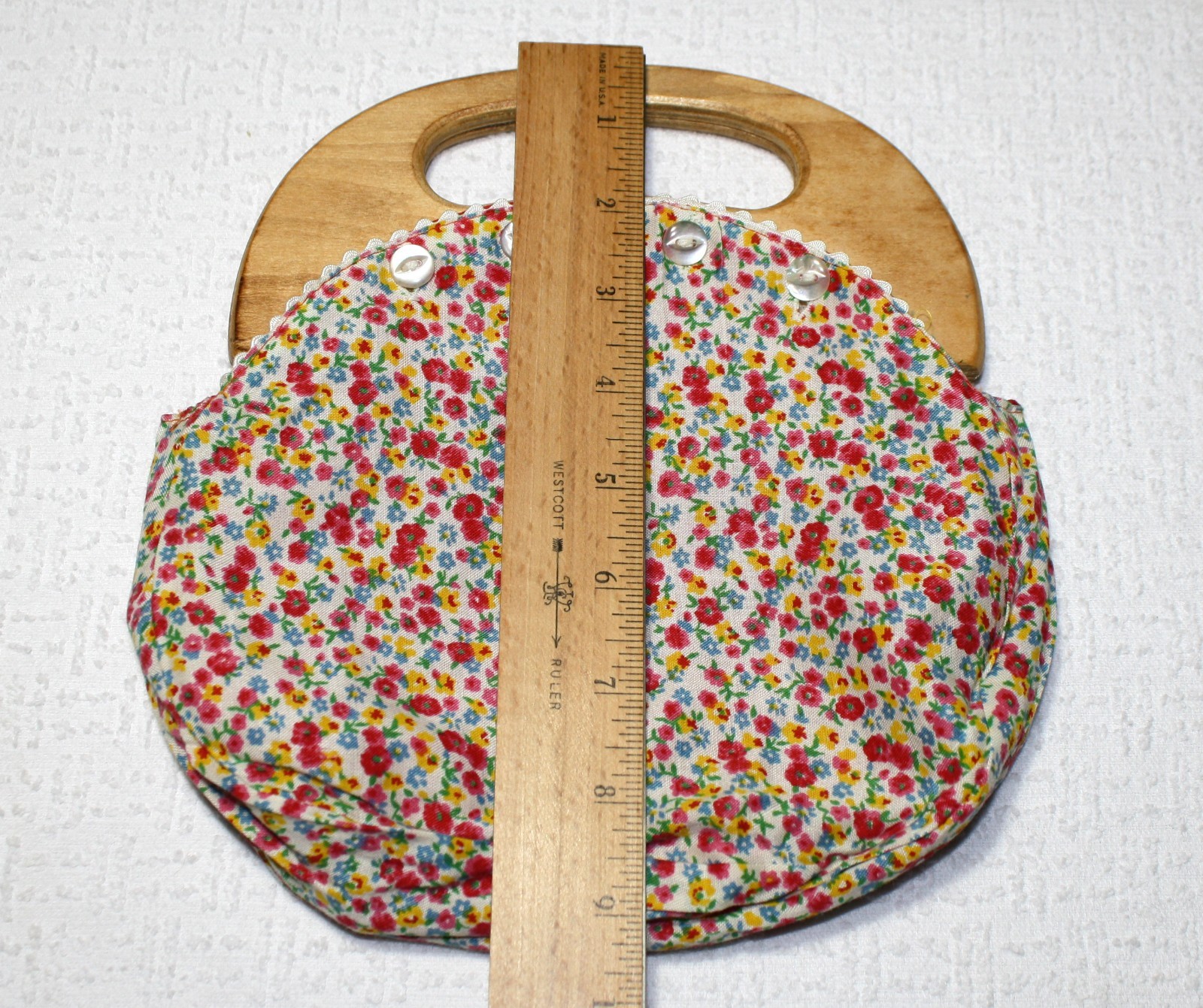 Vintage 1980s Girl's Bermuda Bag Wooden Handle Purse with 6 Handmade Covers