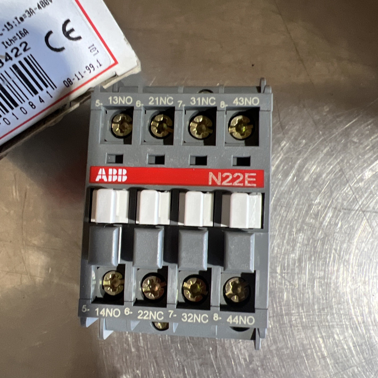 ABB 1SBH141001R8422 (N22E-84) Relay Contactor Nos Surplus