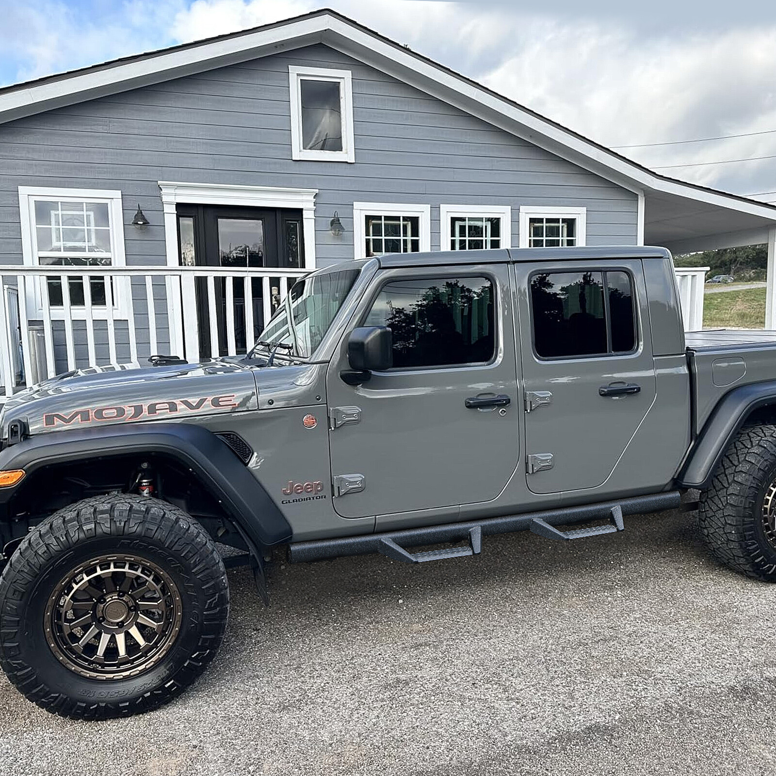 Drop Step For 20-24 Jeep Gladiator JT 4 DR Running Board Nerf Bar Side Proctive