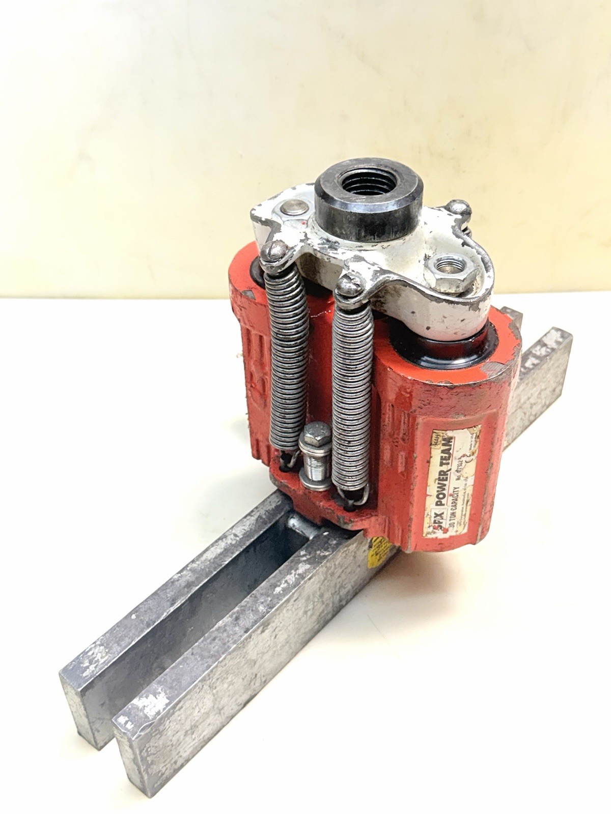 RT302 SPX Power Team enerpac porta power jack, 30 Ton, 2-1/2" Stroke Tested #2