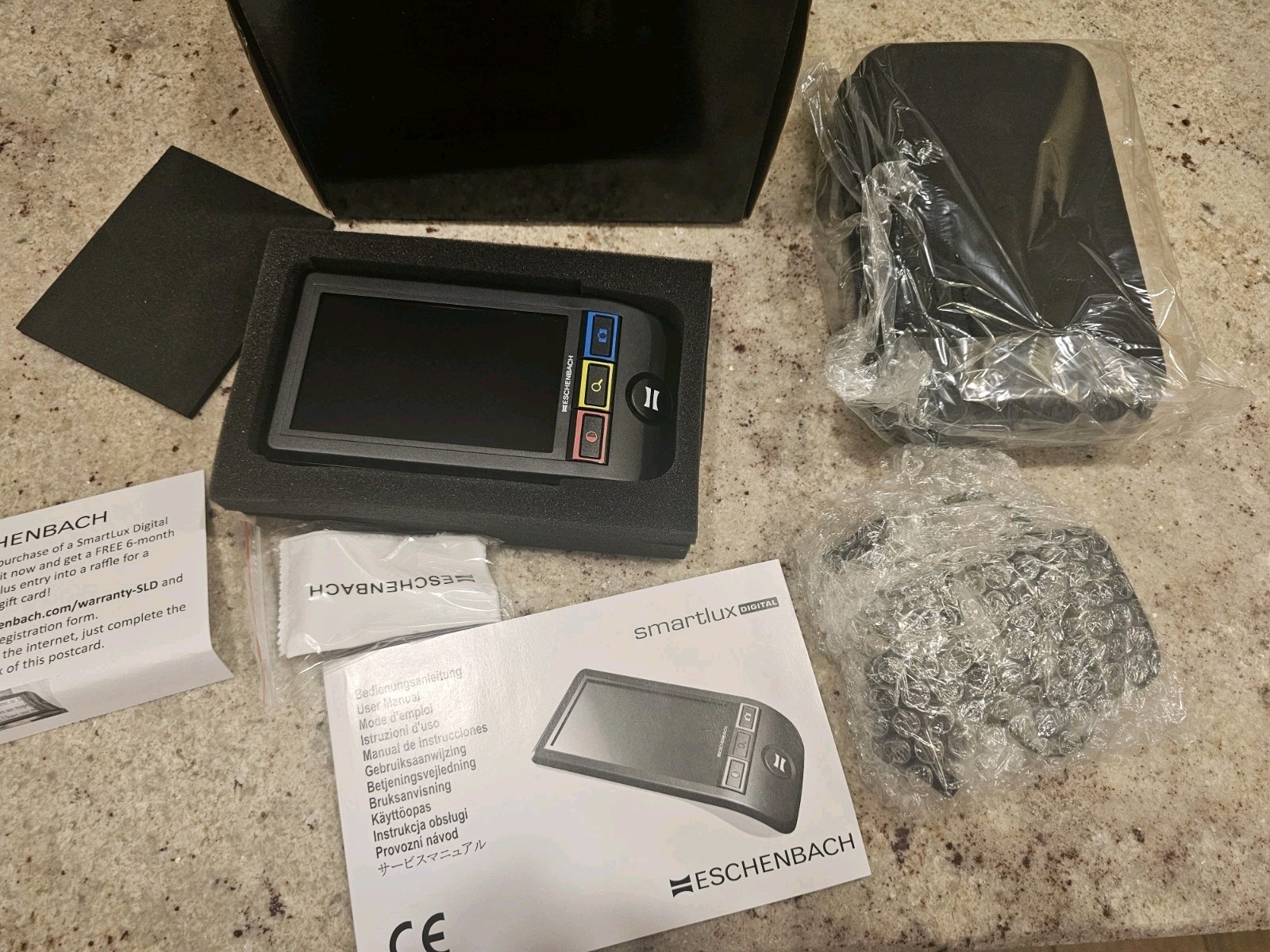 NEW Eschenbach Smartlux Digital Video Magnifier 5" HD Portable Camera LED-Light