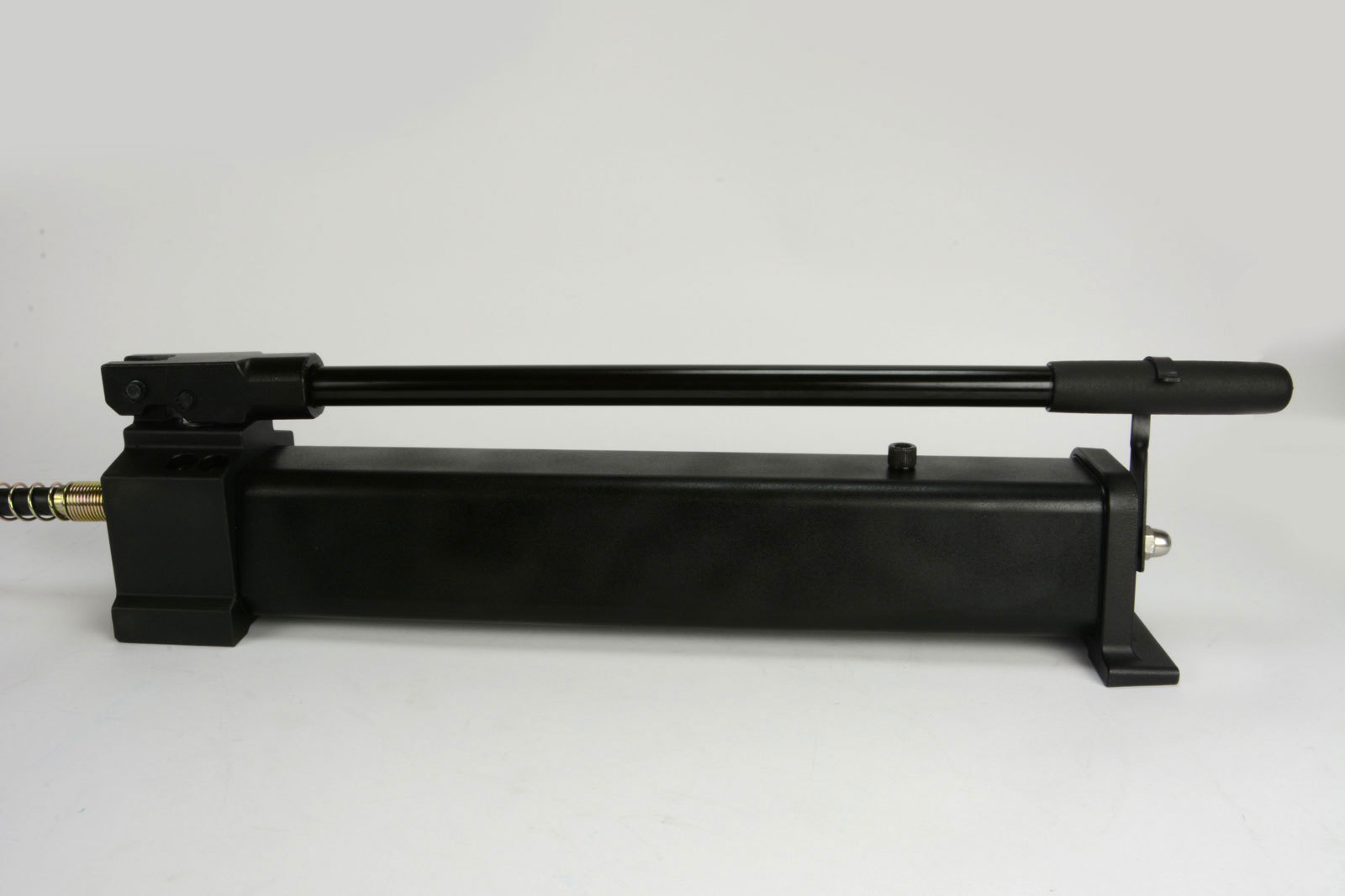 TEMCo Manual Hand Hydraulic Power Pack Pump 2 Stage 10,000 PSI 122 in3 Capacity