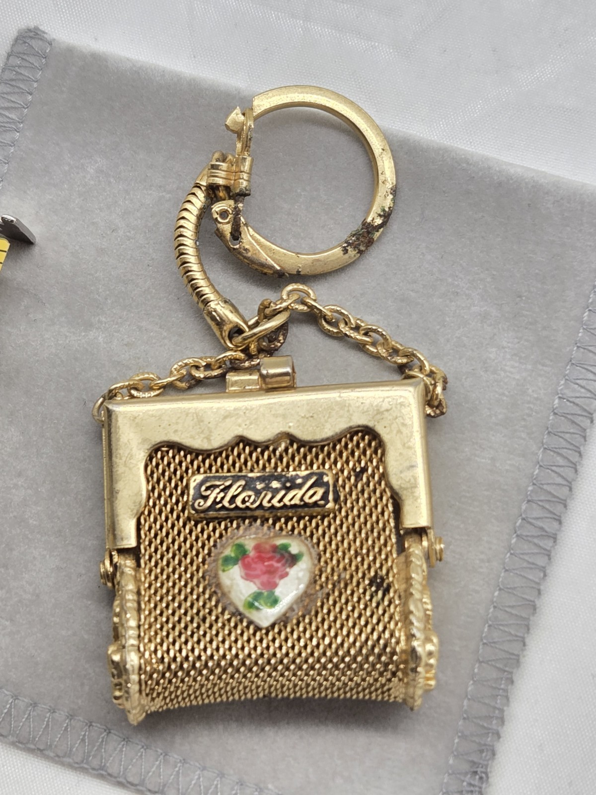 Vintage Florida State Souvenir Mini Mesh Coin Purse Keychain Goldtone Metal