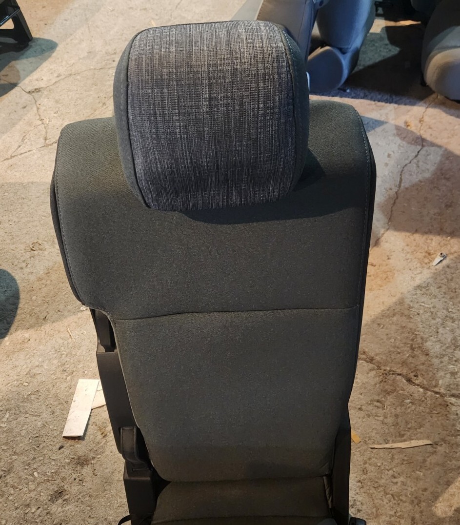 BLEM 2015 - 2025 FORD F150 GRAY CLOTH CENTER CONSOLE JUMP SEAT - BLEM