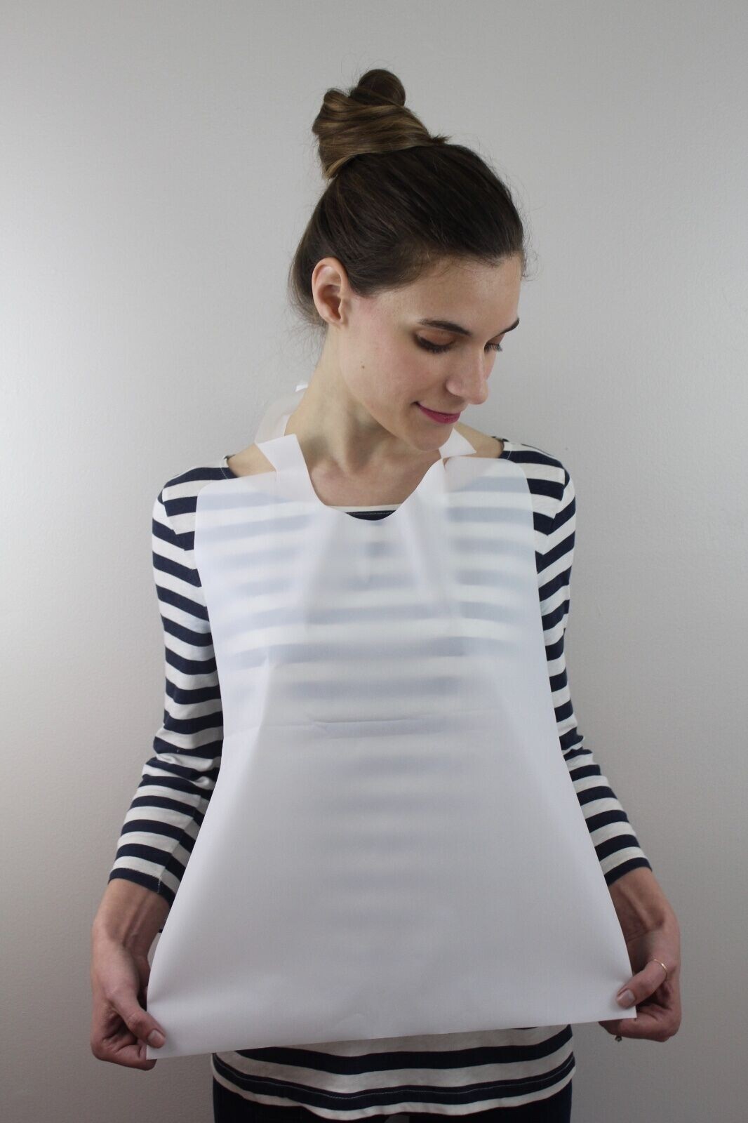 100 Pack White Disposable Adult Plastic Bib