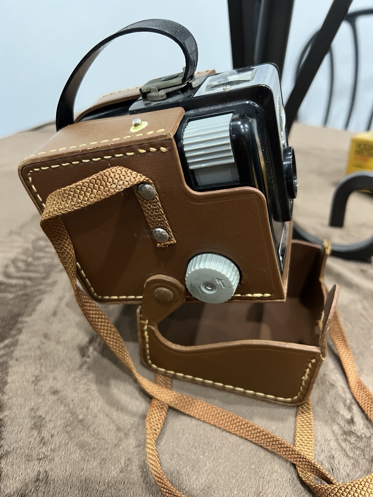 Vintage 1950s Kodak Brownie Hawkeye Camera Flash Model • With Original Case