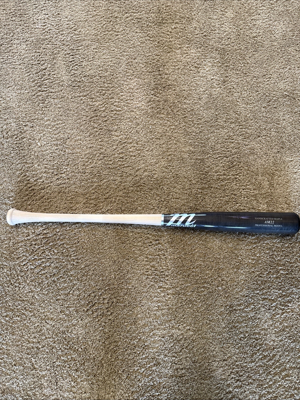 33In AM22 Maple Wood Bat