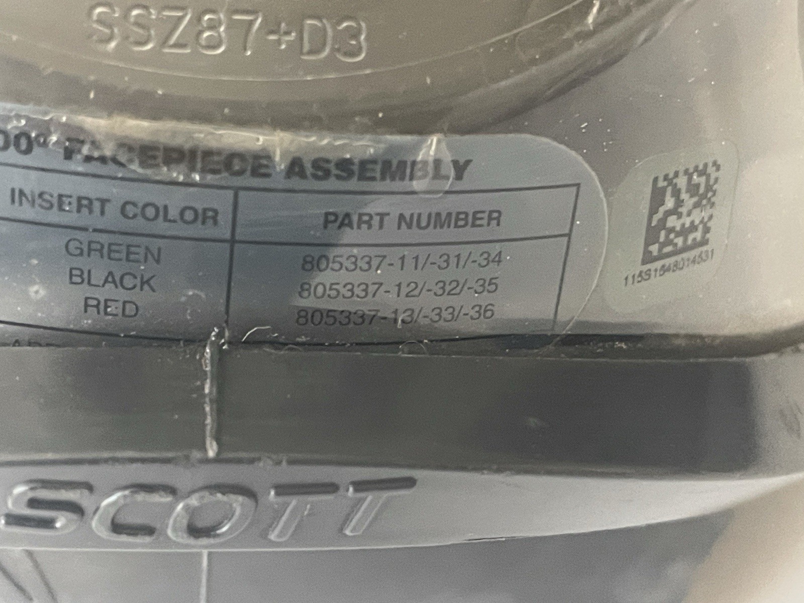 Scott AV-3000 MEDIUM Firefighter Mask w/KEVLAR 5 Point Headnet USED