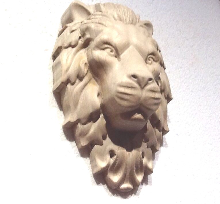 Lion Head Hand Carving Corbel / Applique.