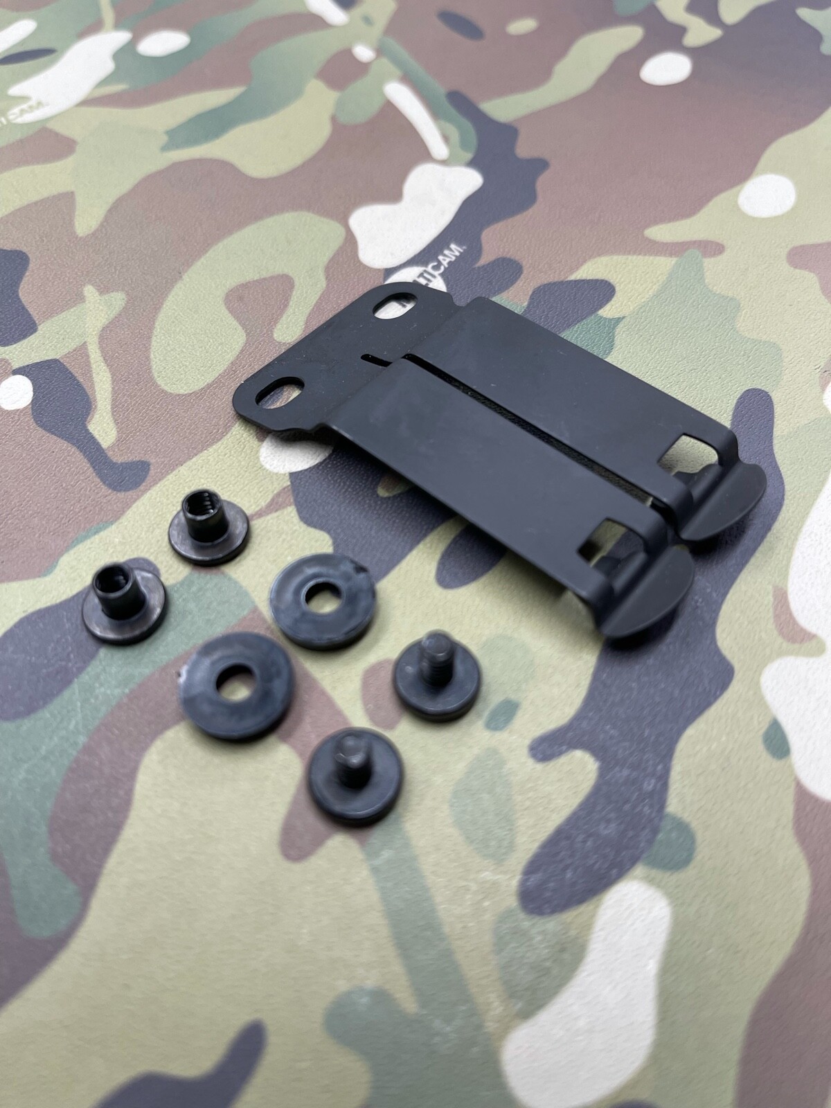 Black Metal Belt Clip 1.5"