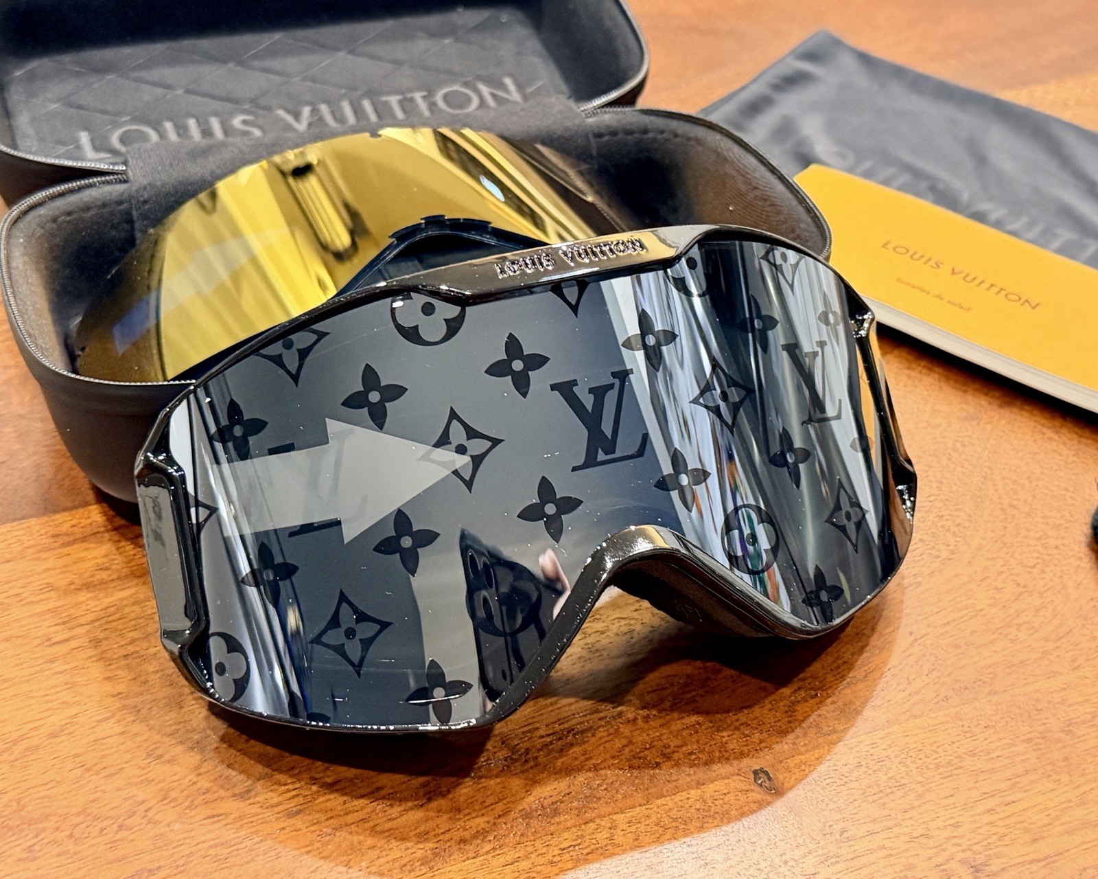 Louis Vuitton Snowboard Ski Mask Goggles - Black Frame with Case & Lenses - NWOT