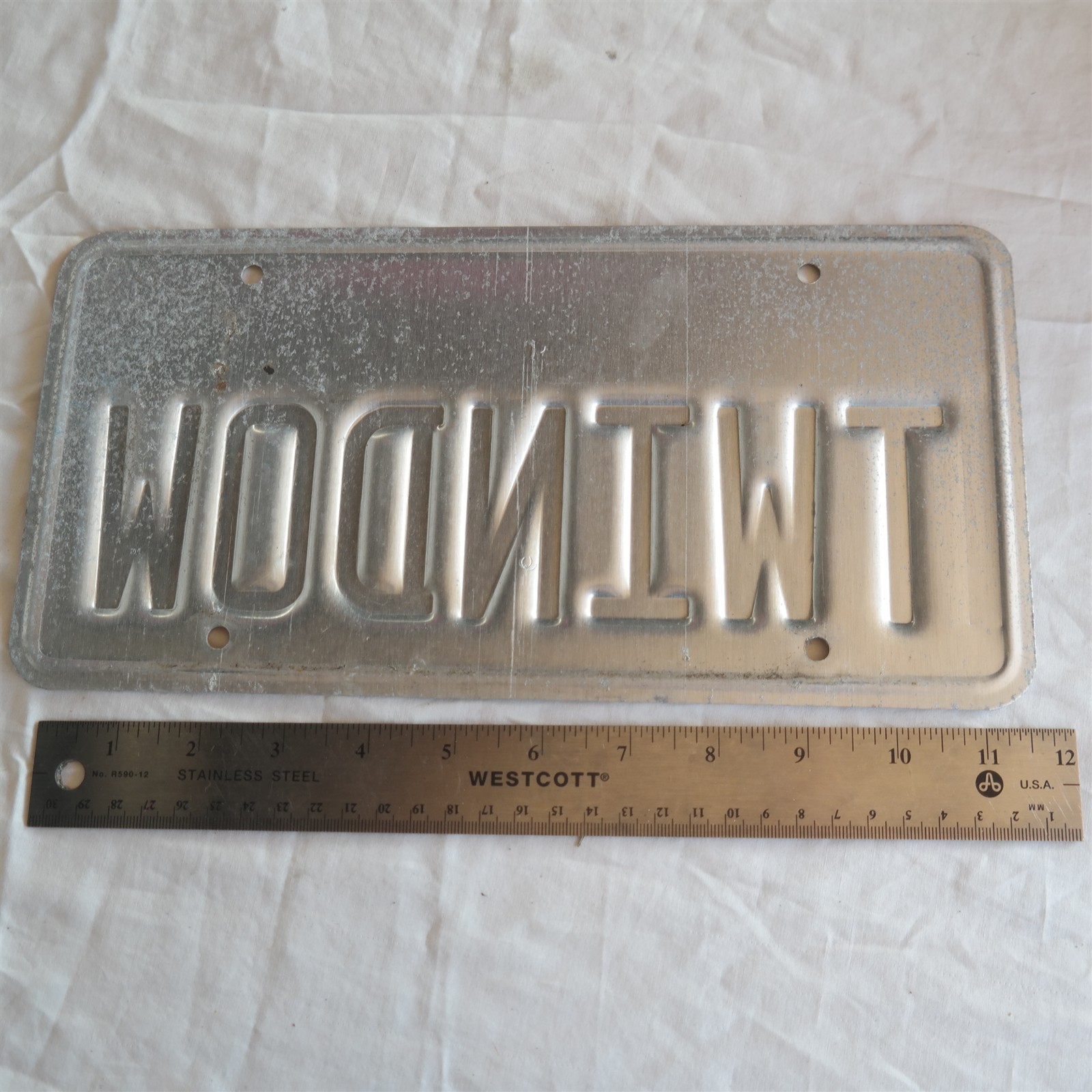 Vtg 2011 Vanity TWINDOW California License plate