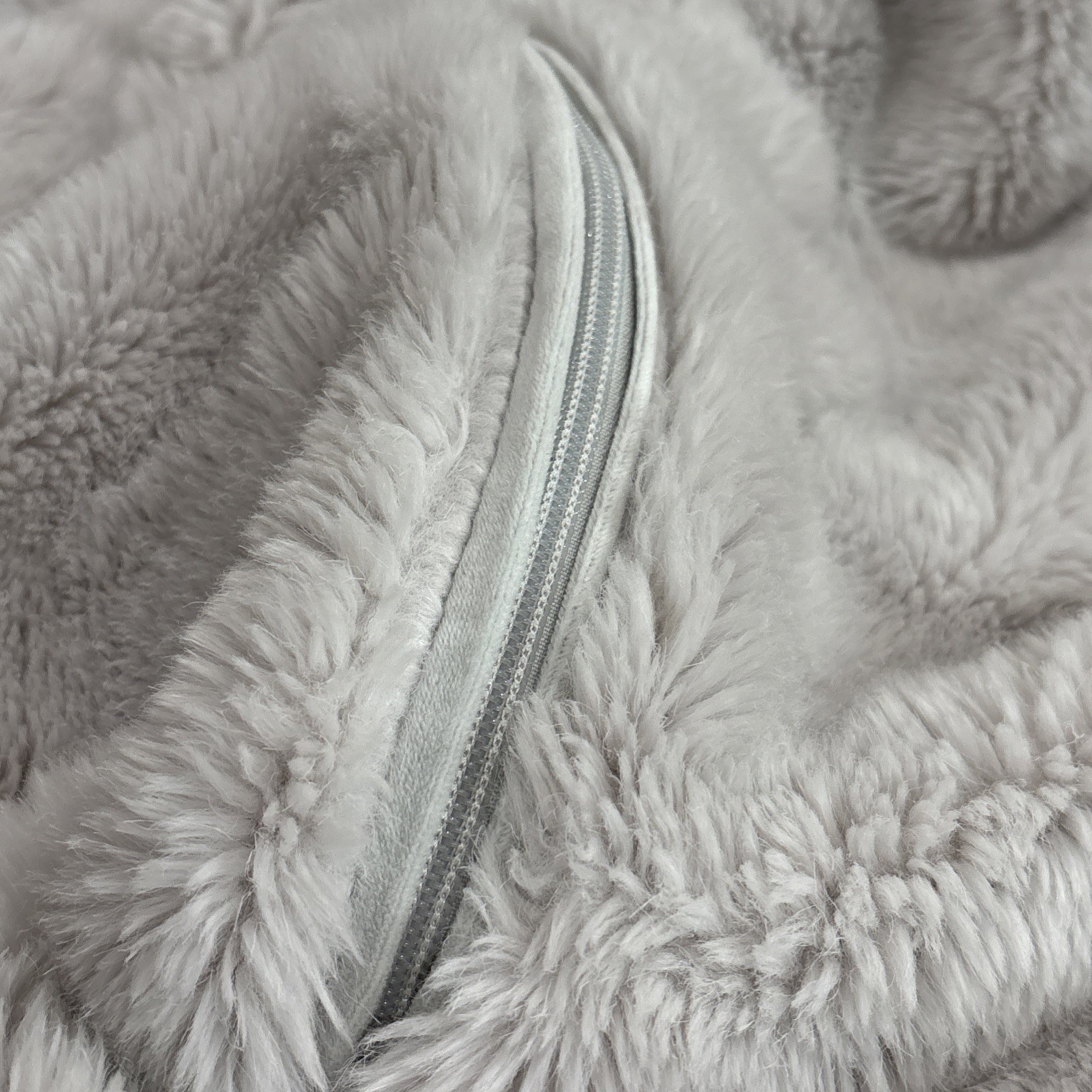 Pottery Barn Faux Fur Bean Bag Chair Cover Light Gray 31” MINT