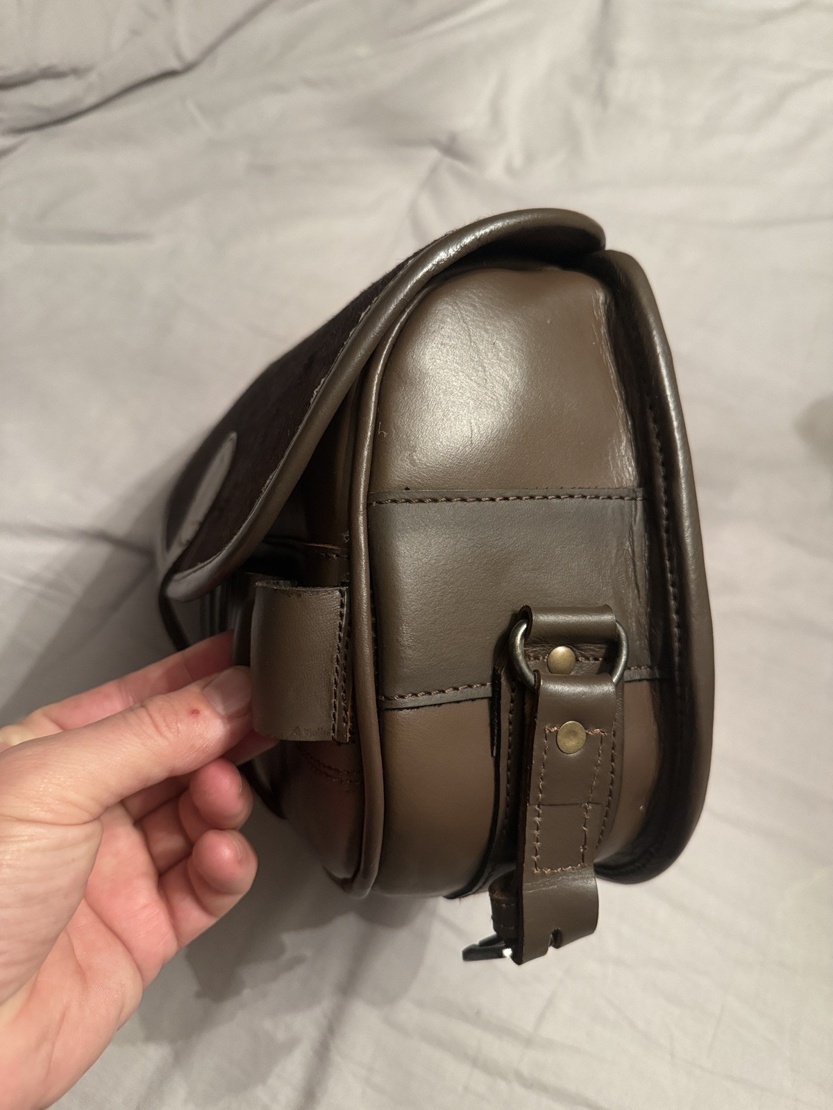 Cow Hide Leather Shotgun 120 Cartridges Holder Hunting Speed Bag Ammo