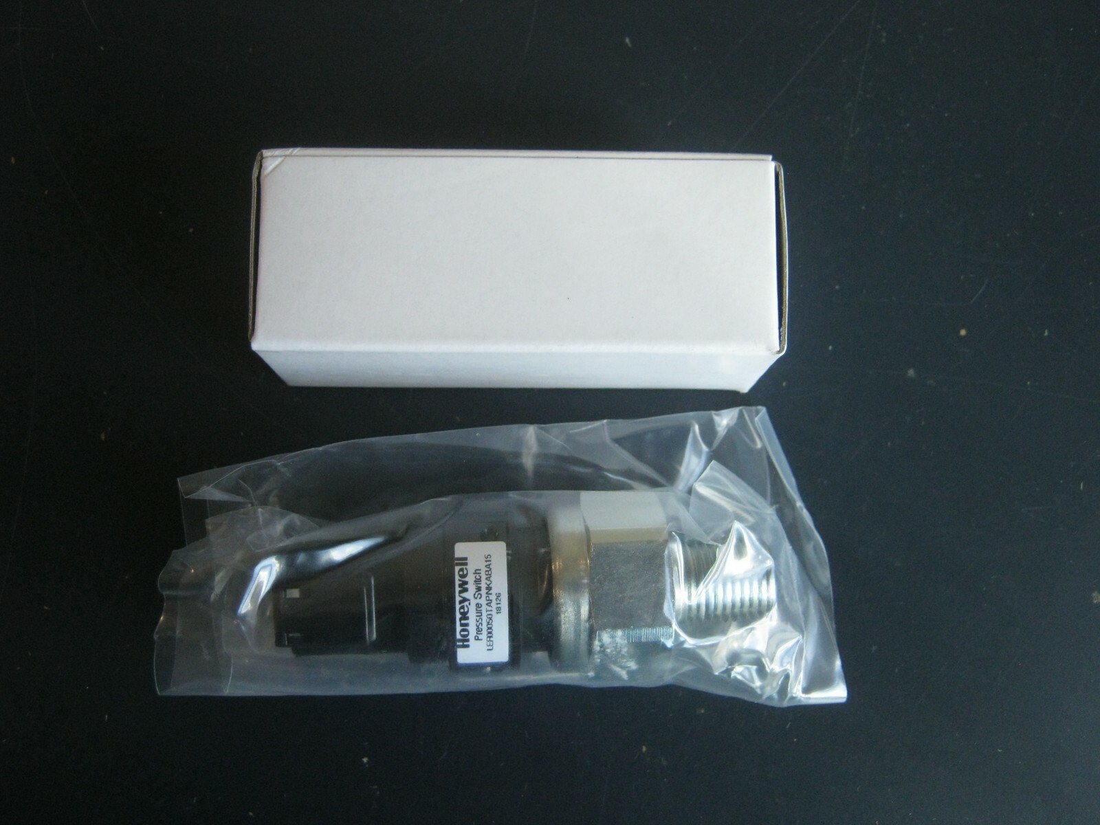 NEW Honeywell Industrial Pressure Switch Sensor LER00050TAPNKABA15
