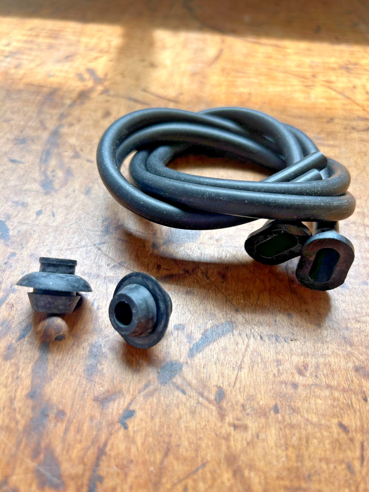 1956 1957 Chevy Windshield Window Drain Tubes & Grommets NEW