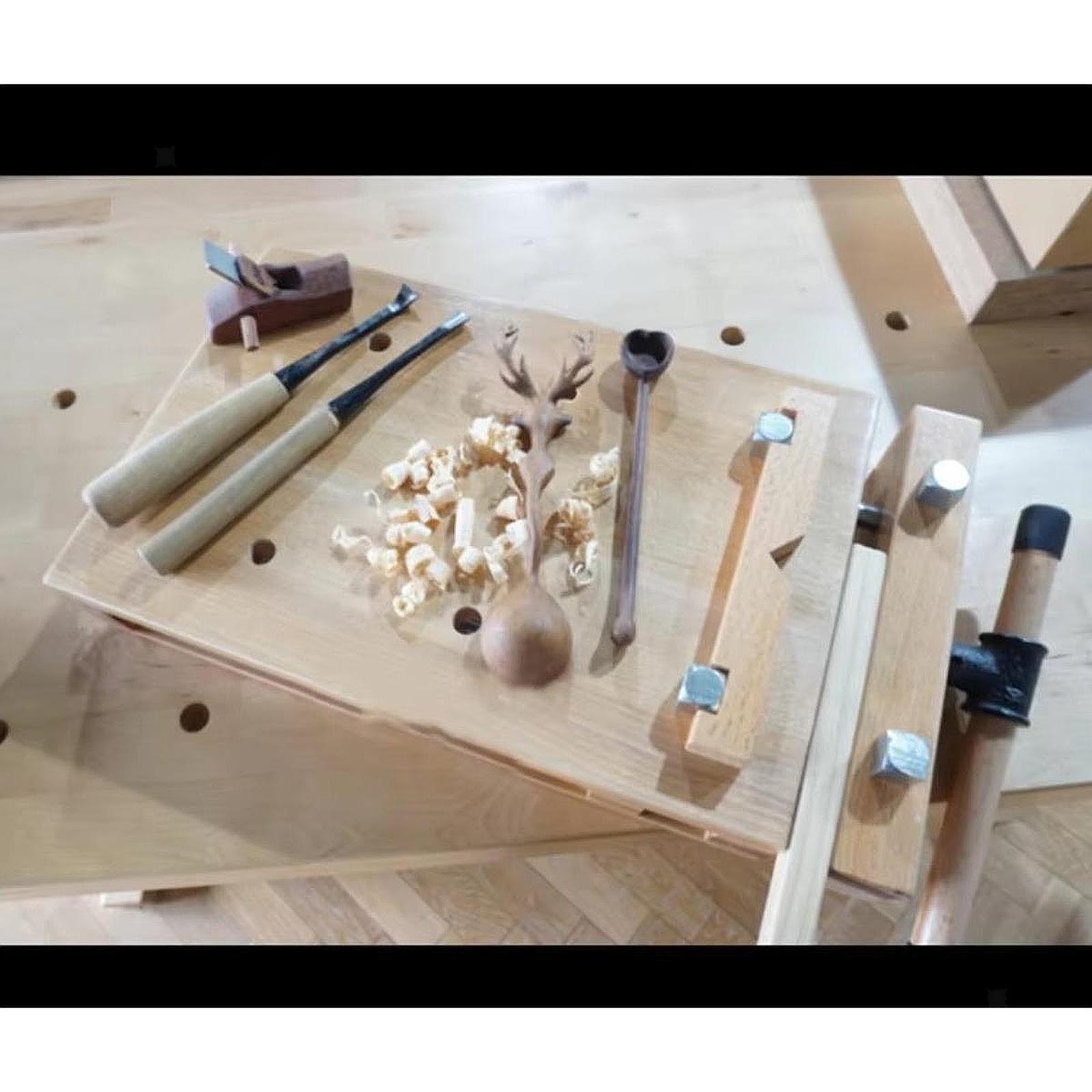 Portable Wood Workbench Vise with 4 Bench Dogs and 2 Clips Stable Work Bench