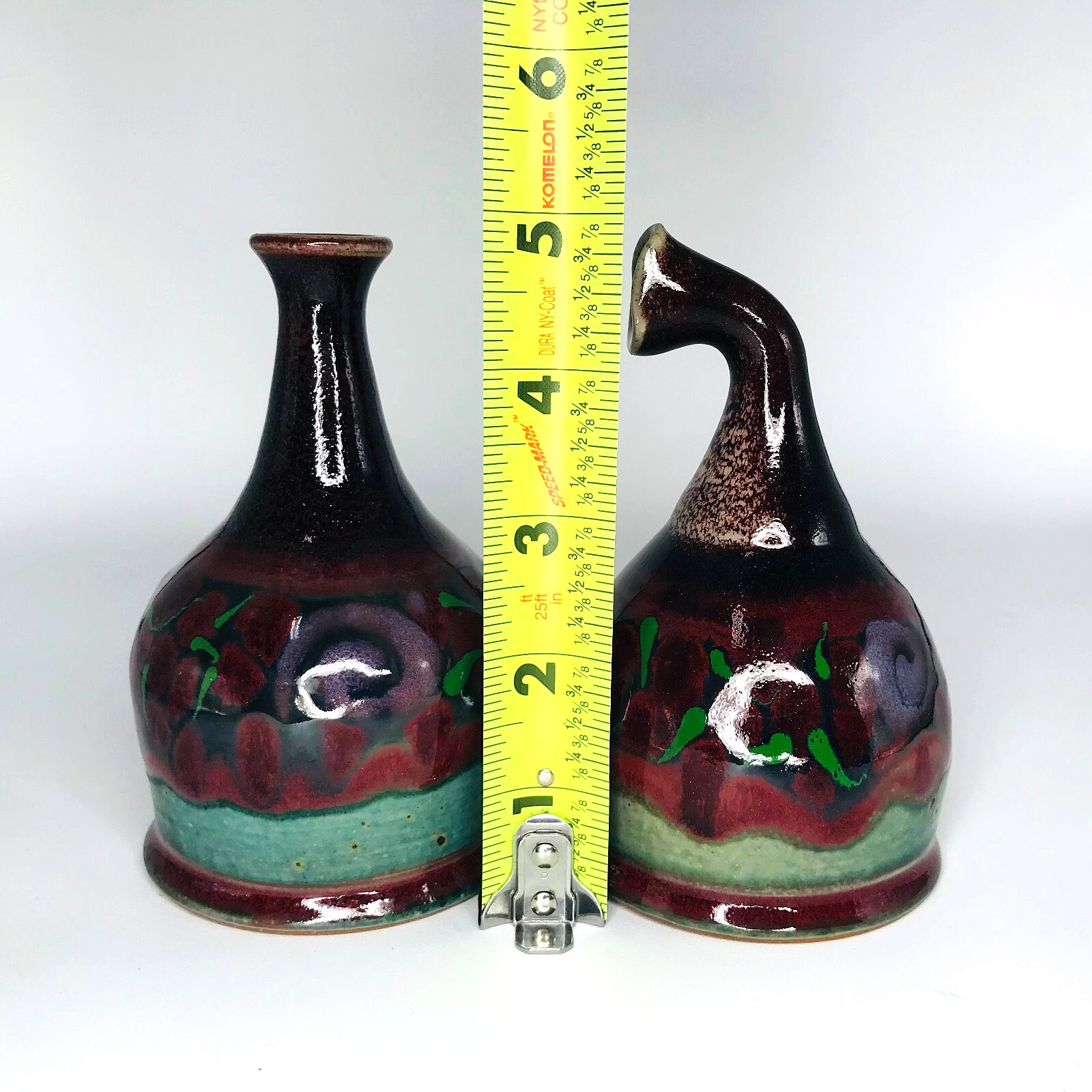 Studio Pottery Magic Secret Spice Salt & Pepper Shaker Set - Great Condition