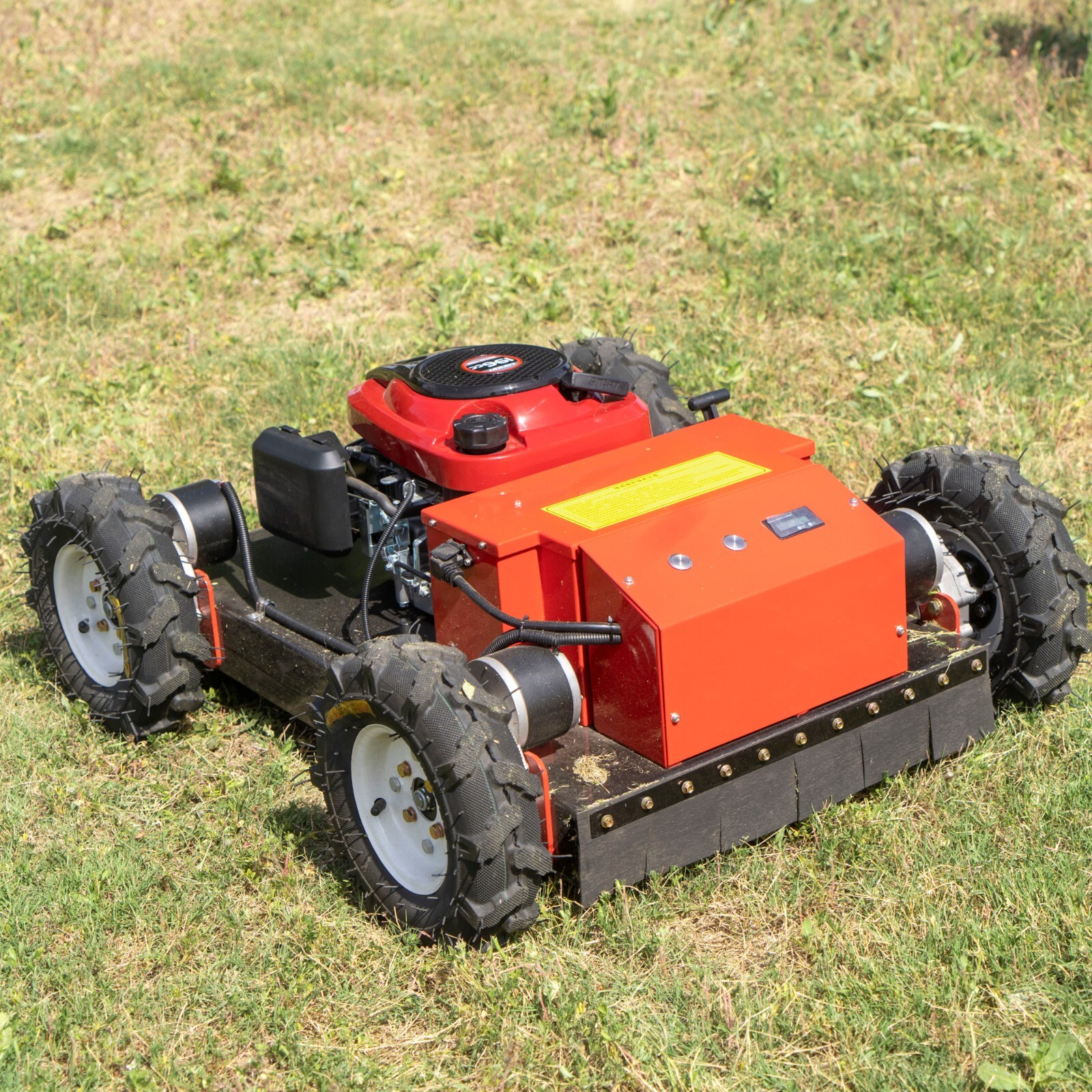 Gasoline Remote Control Lawn Mower Adjustable Blade Height 45° Climbing