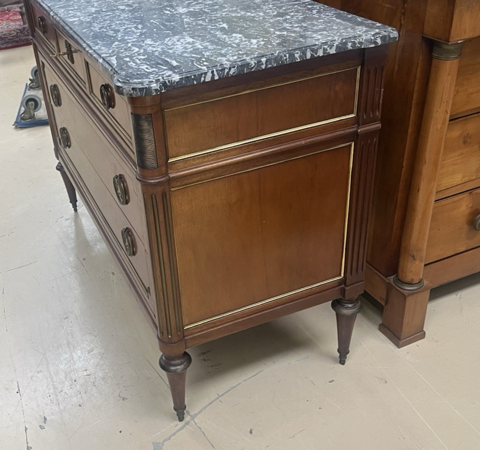 ANTIQUE FRENCH LOUIS XVI MARBLE-TOP MAHOGANY CHEST OF DRAWERS COMMODE