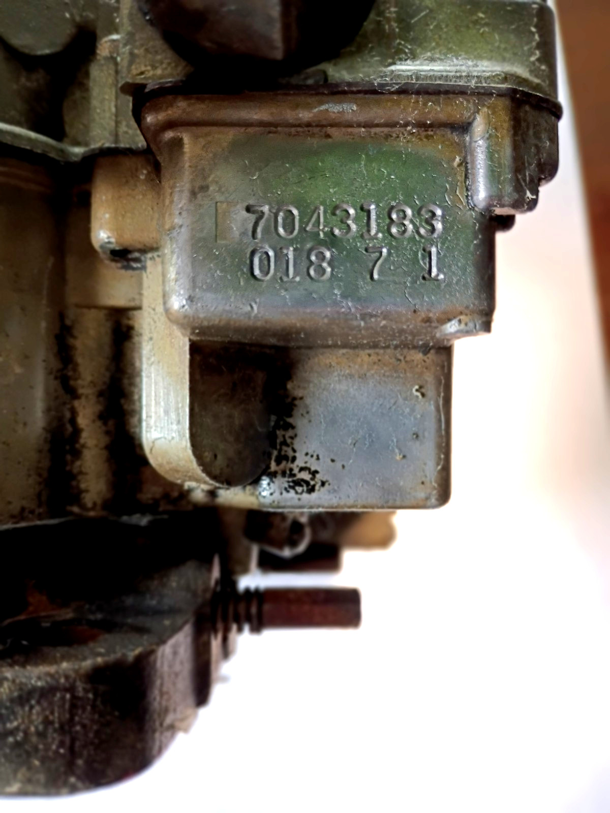 Chrysler 225 ROCHESTER- 2GC 2 BARREL Slant Six Marine Carbs 1970 Era Rebuilt