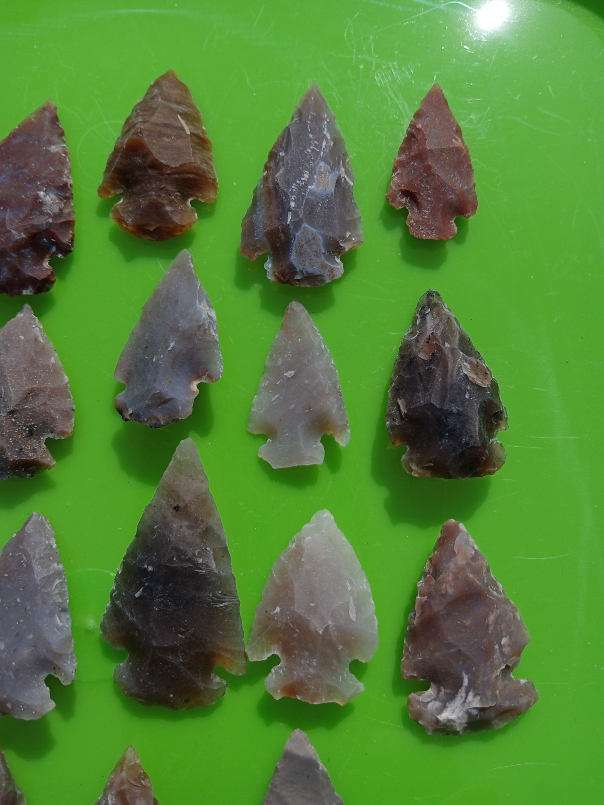 Lot Of 25 Modern Arrowheads! Agates & More! Flintknapping Art. S2