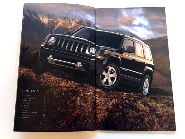2012 Jeep Patriot 26-page Original Sales Brochure Catalog