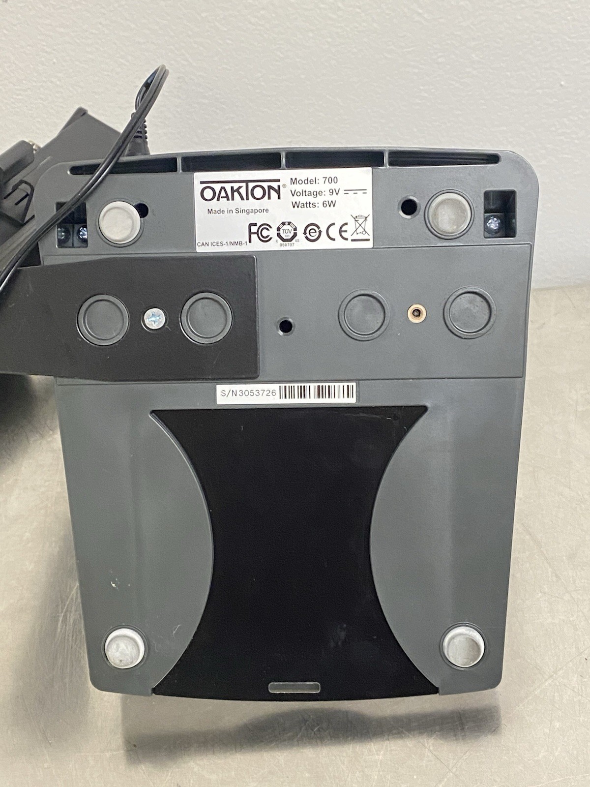 Oakton pH Model 700 Meter with Probe Stand Used, No Probe