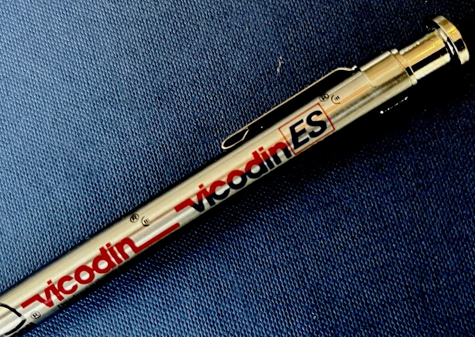 DRUG REP PEN - VICODIN "NAIL" - METAL NARCOTIC RARE Vicodin ES Look 👀 RARE