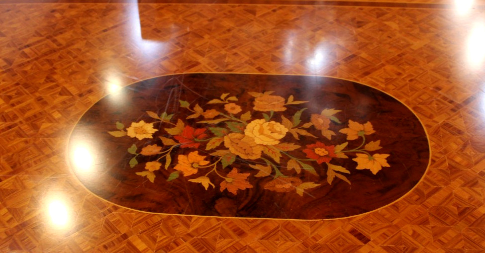 Italian Antique Princes Katia Style Inlaid Rosewood Dining Table