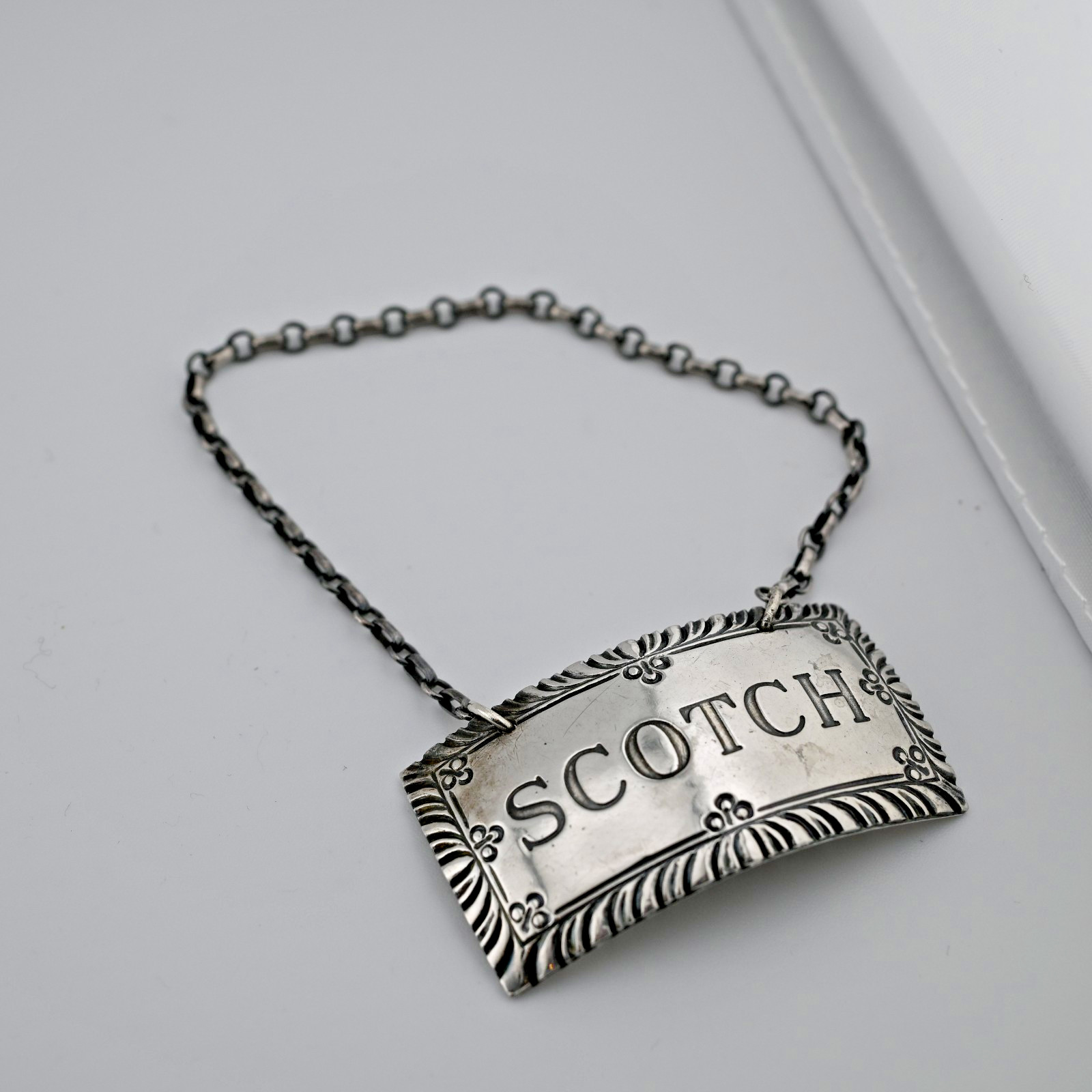 Sterling Silver Stieff Williamsburg Restoration Decanter Label Tag SCOTCH