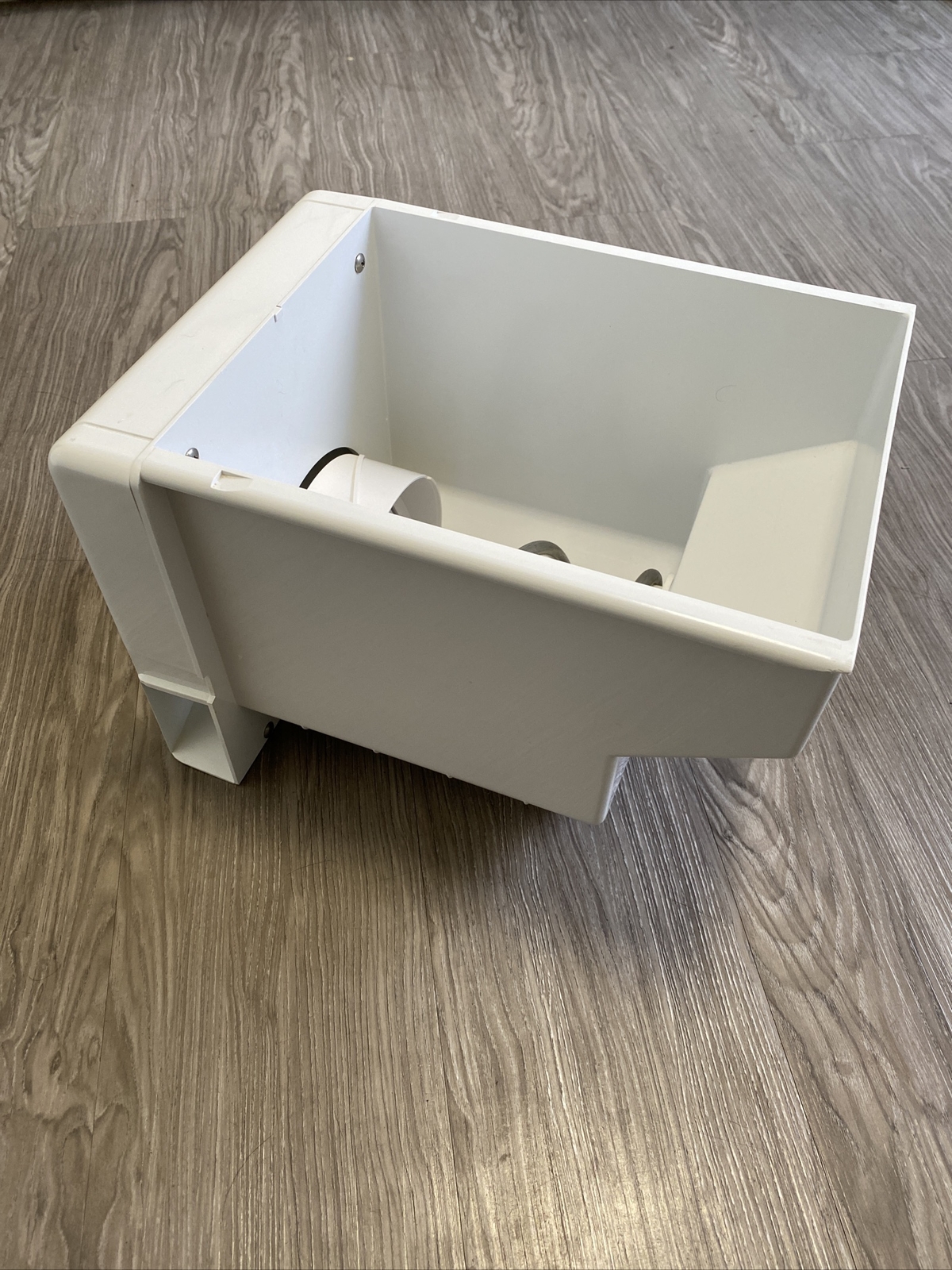 SUB- ZERO 4181180 ICE BIN/BUCKET FOR MODELS 590/690/695