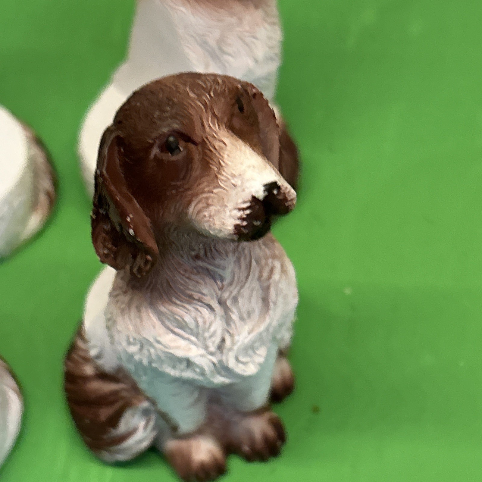 Planter Riser Plant Stand Pot Feet Springer Spaniel Dog X4