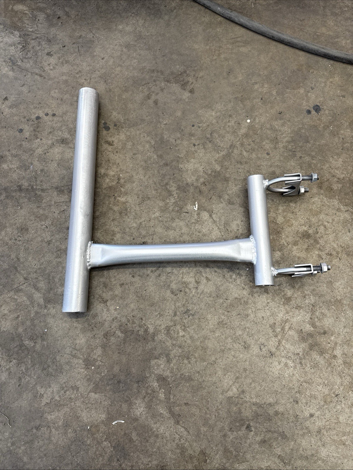Antenna Tower Side Arm Mount 1 5/8"Mounting pipe 18" . 12" from tower.2"CLAMPS