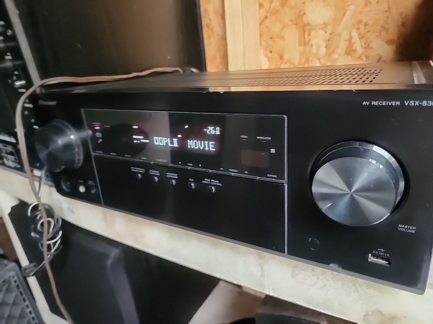 Pioneer VSX-830-K 5.2 Channel HDMI AV Receiver