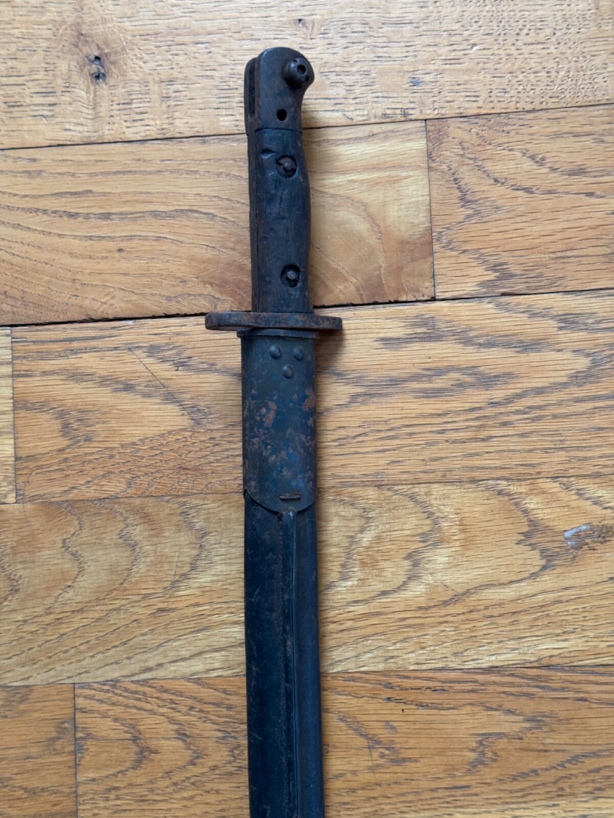 British Wilkinson Model 1907 Bayonet w/ Scabbard